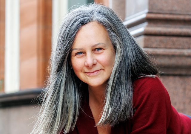 Author photo of Sara Sheridan