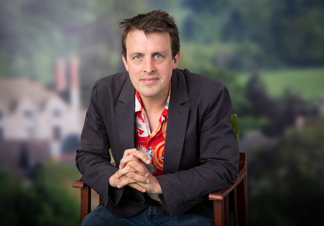 Author photo of Oliver Bullough