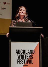 Photo of Lyndsey Fineran