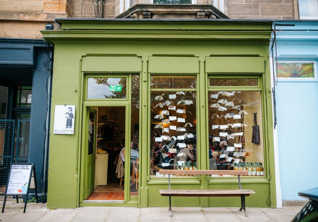 Photo of outside of shopfront of Elliott's Studio